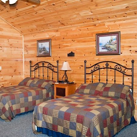 7Cs Lodging Flintstone Екстер'єр фото